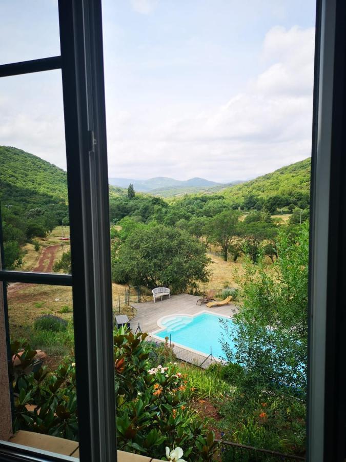 Domaine De Montbarri Bed & Breakfast La Tour-sur-Orb Luaran gambar