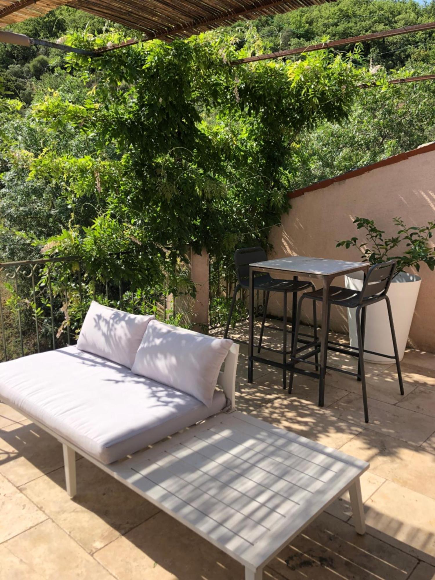 Domaine De Montbarri Bed & Breakfast La Tour-sur-Orb Luaran gambar